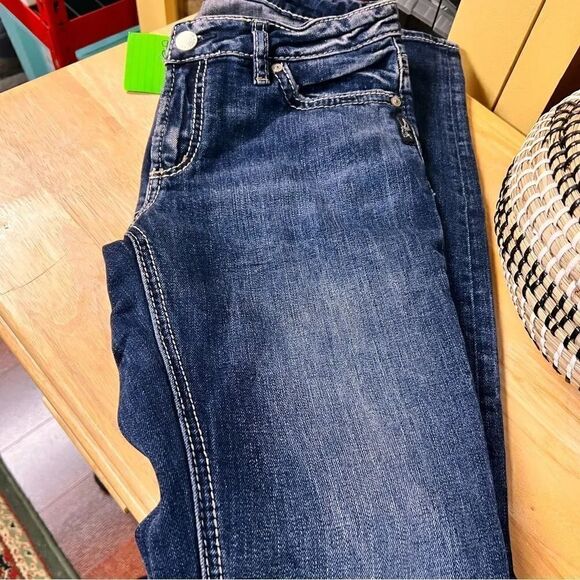 EUC Distressed Dark Wash Silver Jeans Elyse Straight 26 X 32 #YT21 - Picture 9 of 9
